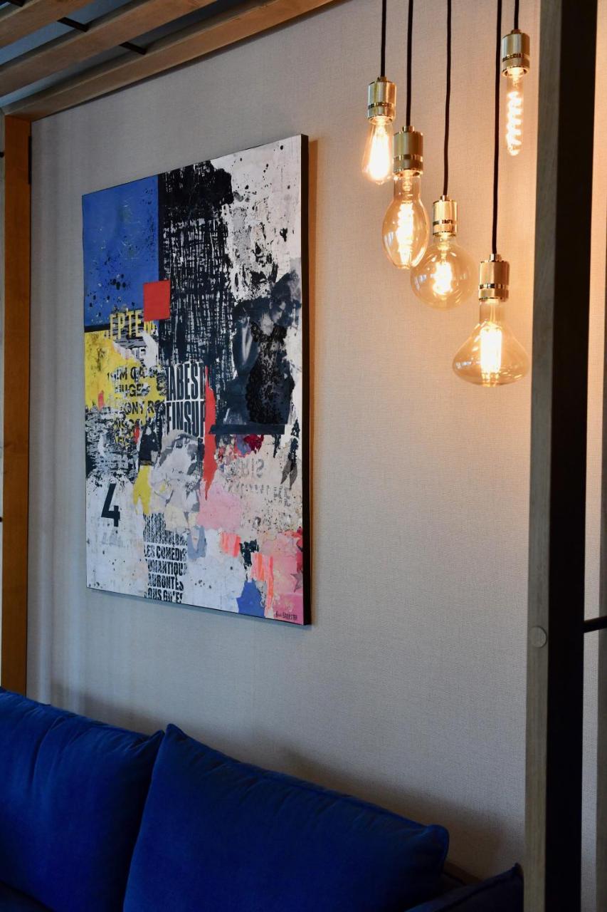 In Situ Hotel ヴァランシエンヌ エクステリア 写真